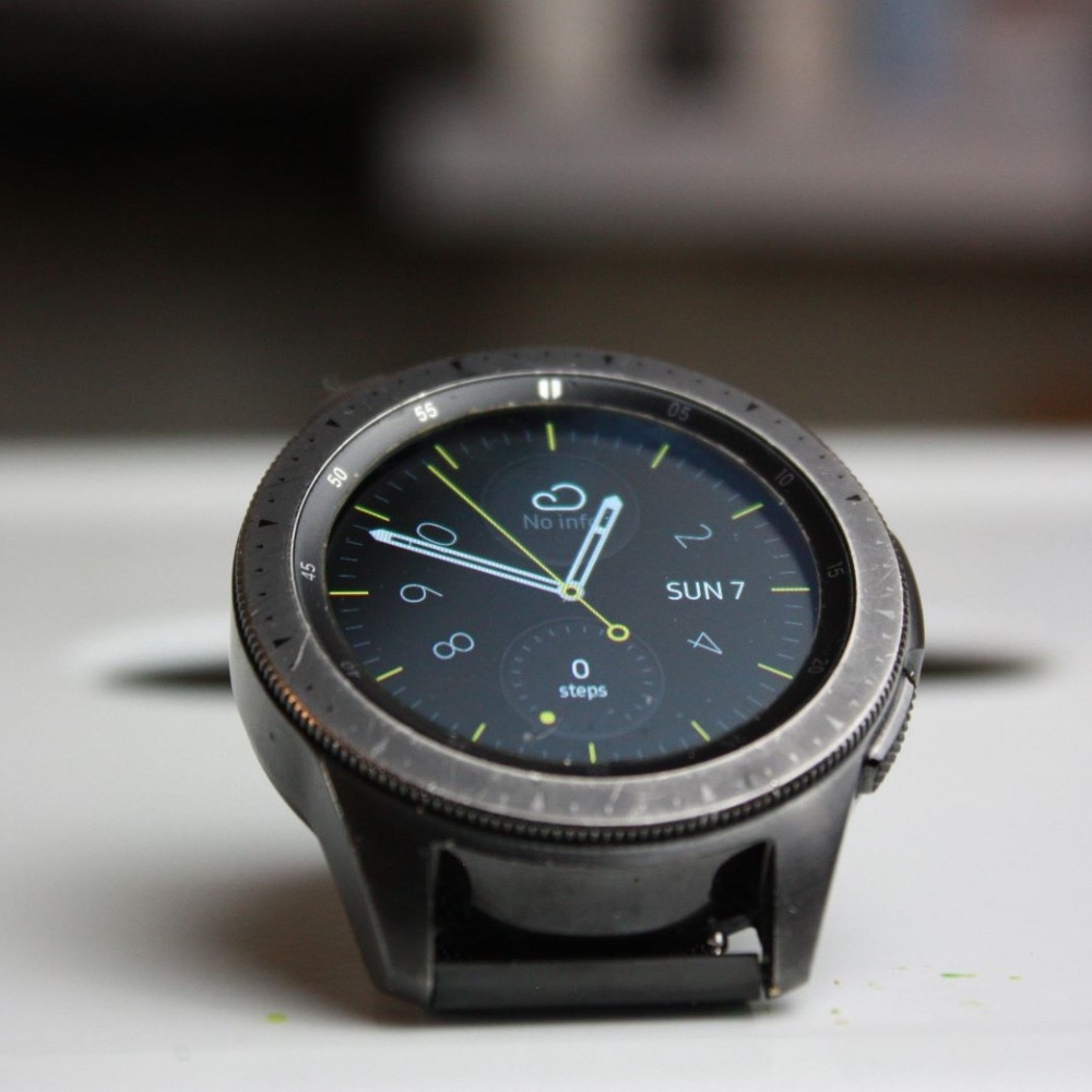 Samsung galaxy 42mm sm810